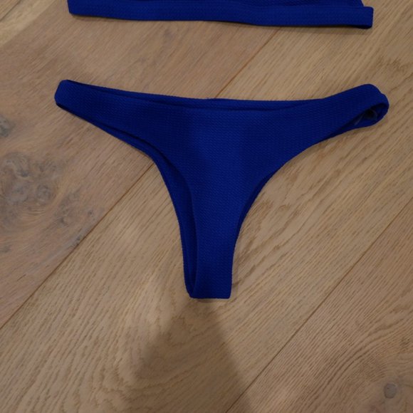 ZAFUL Bikini Set in Sapphire Blu - Picture 3 of 6